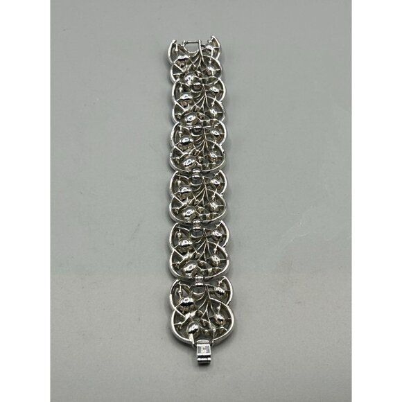 Signed Trifari Sapphire Blue Rhinestones Link Bracelet Wide Silver Tone Long - Picture 5 of 7